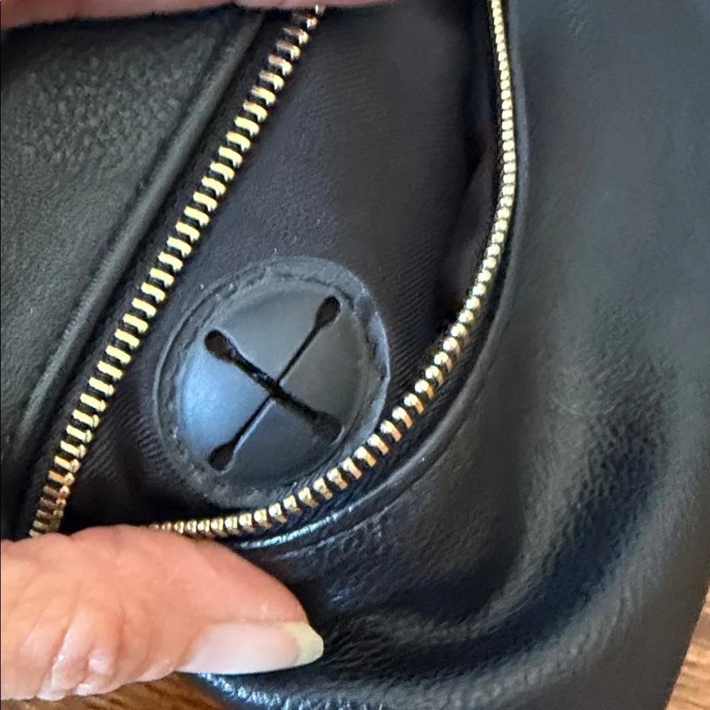 Black Wristlet with Gold Zipper EUC